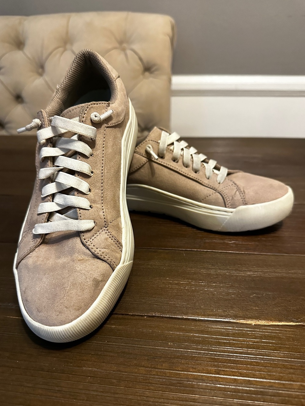 Dr. Scholl's Time Off Go sneakers size 7.5